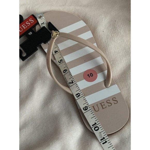 Women’s Sandals Size 10 Guess WG LENT13-C Light Pink strips Style Flip Flops - Picture 9 of 10
